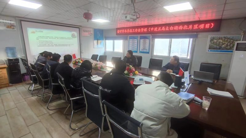 价格是选择职业培训包教包会时不可忽视的因素。以下是一些权衡价格的建议：